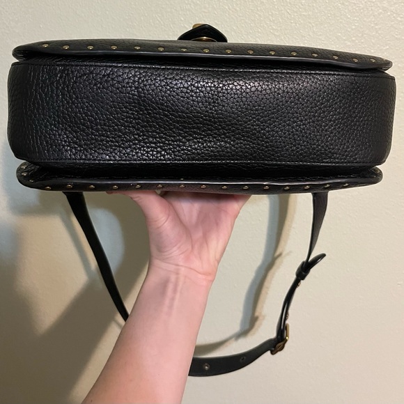 Coach Page 27 With Rivets! - Picture 6 of 14